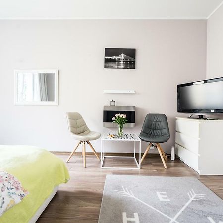 Sunny Wisla River Apartment Warschau Exterior foto